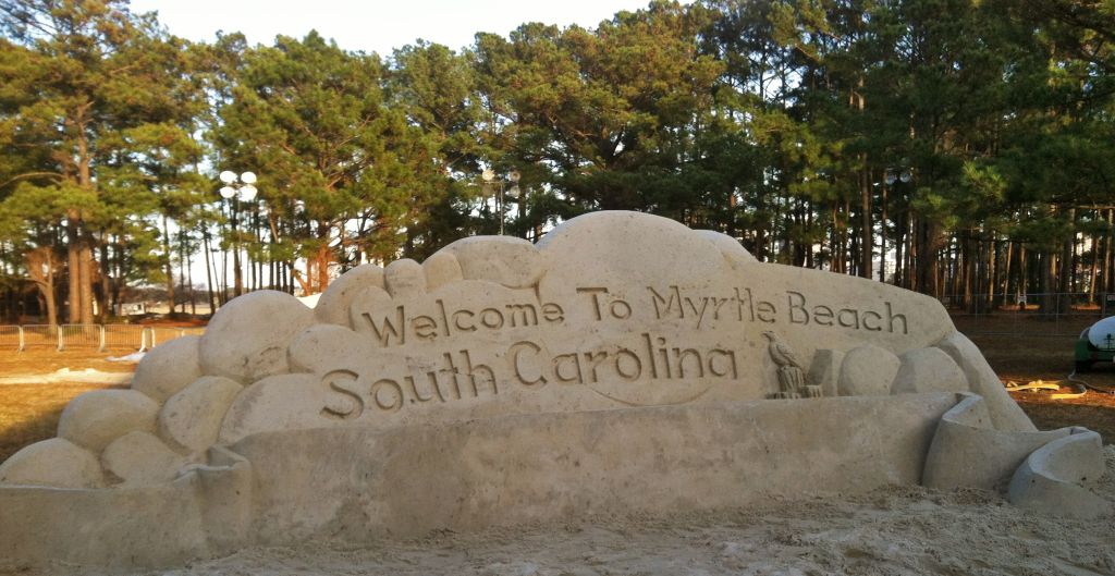 Republican Debate Sand Sculpture